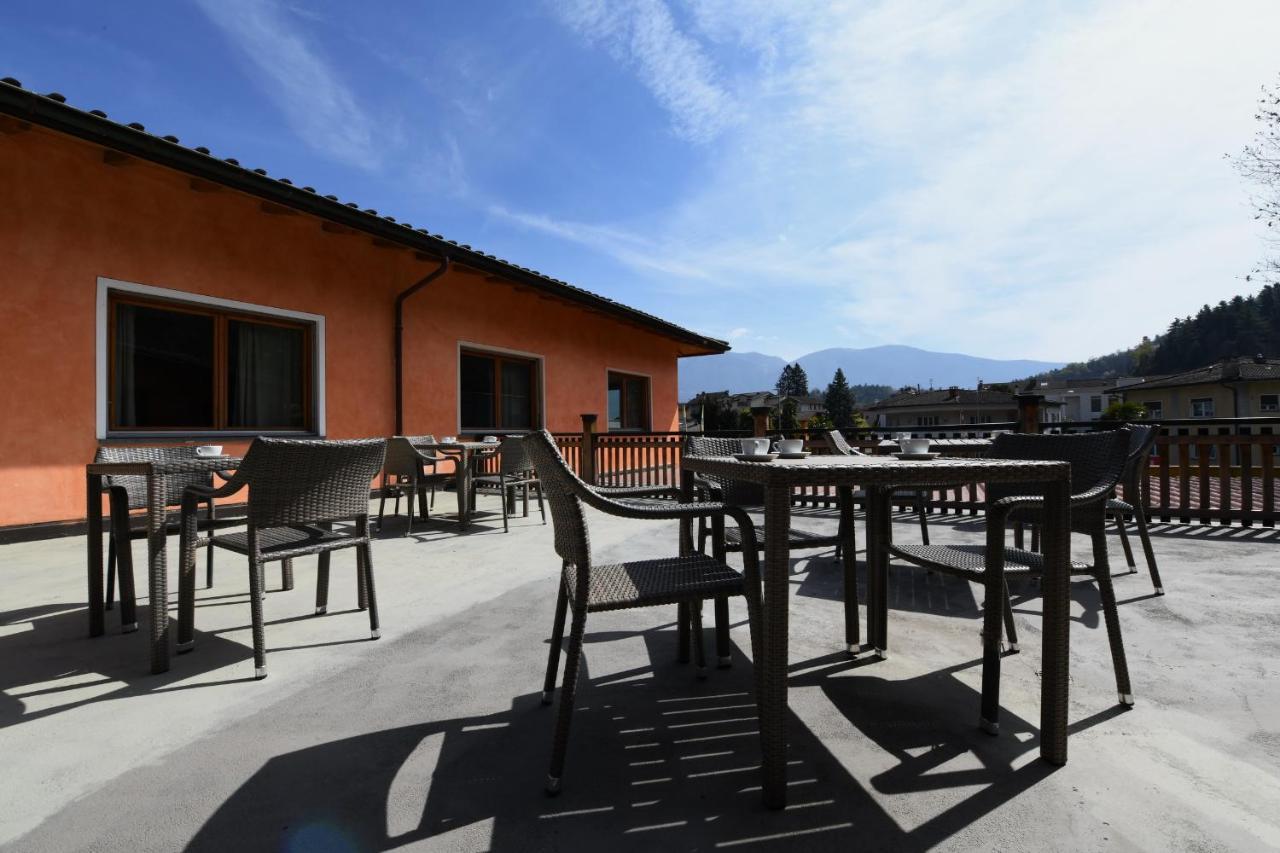7Rooms - Self Check-In 24H Free Parking Losone Exterior foto